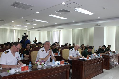 越南与法国互相分享参与联合国维和行动的经验 ảnh 1 越南与法国互相分享参与联合国维和行动的经验 ảnh 1