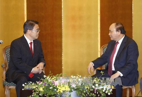 阮春福总理会见日本各地方和各政治社会组织领导 ảnh 2
