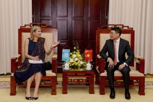 越南国家银行行长与荷兰王后就普惠金融问题展开讨论 ảnh 1 越南国家银行行长与荷兰王后就普惠金融问题展开讨论 ảnh 1