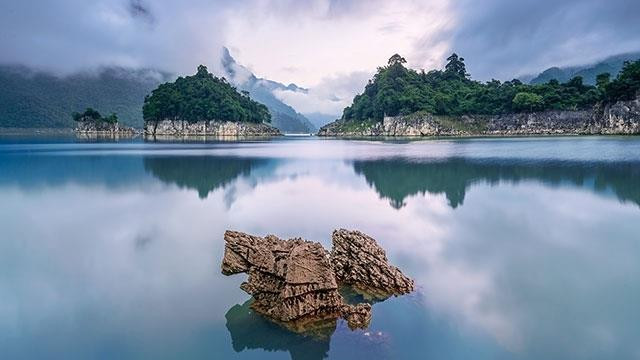 山林间的“蓝衣仙女” ảnh 1 山林间的“蓝衣仙女” ảnh 1