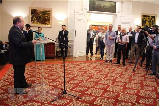 越南驻美大使馆与美国国家渔业研究所联合举办渔业与贸易交流会 ảnh 2 越南驻美大使馆与美国国家渔业研究所联合举办渔业与贸易交流会 ảnh 2