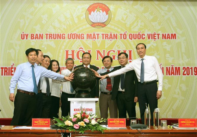 越南祖国阵线中央委员会在线视频会议系统上线运行 ảnh 1