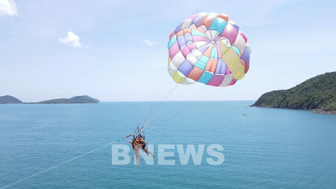 老挝媒体高度评价越南旅游业的强劲复苏 ảnh 1