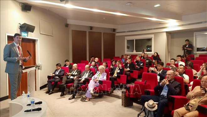 越法贸易促进研讨会在法国巴黎举行 ảnh 1 越法贸易促进研讨会在法国巴黎举行 ảnh 1