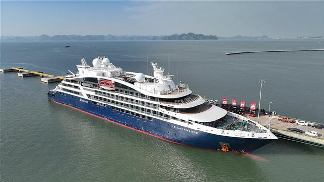“拉普洛斯号”五星级邮轮将在广宁省下龙国际客运港停靠两天 ảnh 1 “拉普洛斯号”五星级邮轮将在广宁省下龙国际客运港停靠两天 ảnh 1
