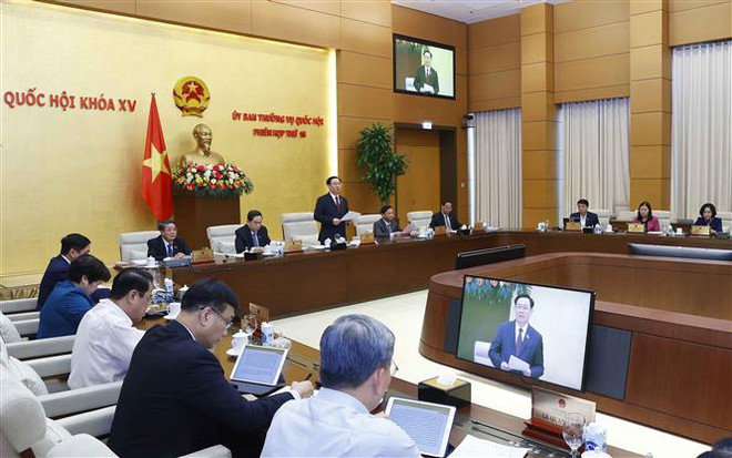 国会常务委员会第十六次会议:选民提议尽早进行薪酬制度改革 ảnh 1 国会常务委员会第十六次会议:选民提议尽早进行薪酬制度改革 ảnh 1