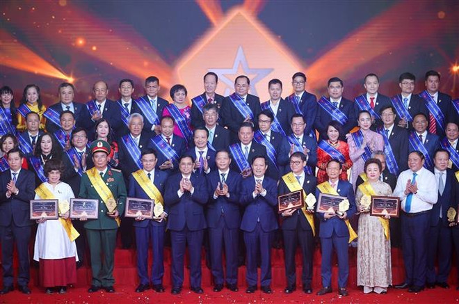 越南政府总理范明政:政府助力企业发展 ảnh 1 越南政府总理范明政:政府助力企业发展 ảnh 1