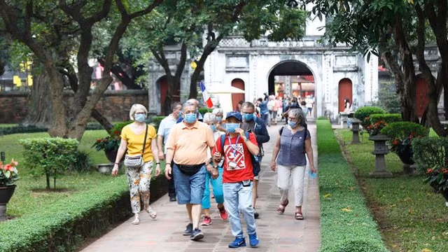 越南旅游业：疫情后促进旅游人力资源培训工作 ảnh 2
