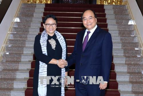 越南政府总理阮春福会见印尼外账马尔苏迪 ảnh 1 越南政府总理阮春福会见印尼外账马尔苏迪 ảnh 1