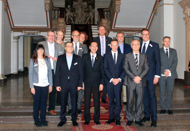 胡志明市与德国莱茵兰-普法尔茨州加强合作 ảnh 2