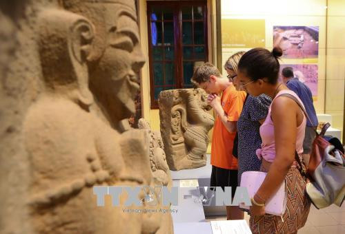 “越南考古珍宝”专题展在河内亮相 ảnh 2 “越南考古珍宝”专题展在河内亮相 ảnh 2