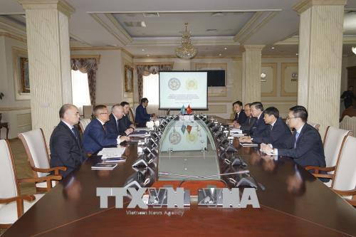 越南公安部部长苏林对哈萨克斯坦进行工作访问 ảnh 2 越南公安部部长苏林对哈萨克斯坦进行工作访问 ảnh 2