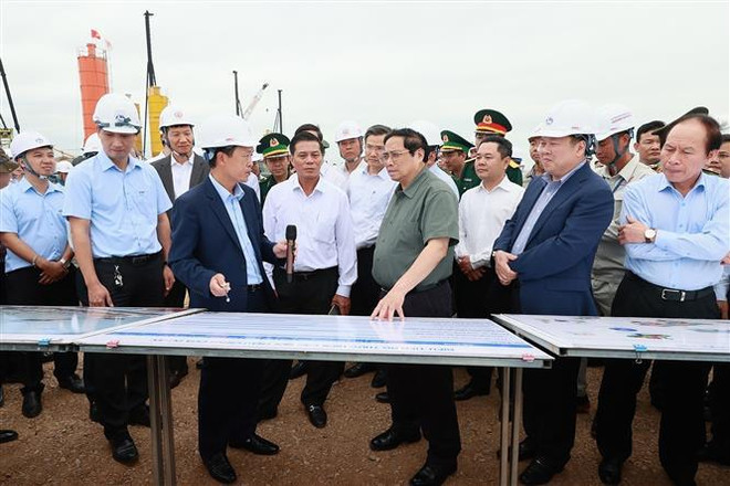政府总理范明政:海防市要有所突破 为国家全面发展做出贡献 ảnh 1 政府总理范明政:海防市要有所突破 为国家全面发展做出贡献 ảnh 1