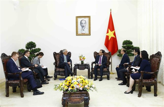 越南政府副总理陈流光会见澳大利亚政府东南亚问题特使摩尔 ảnh 2 越南政府副总理陈流光会见澳大利亚政府东南亚问题特使摩尔 ảnh 2