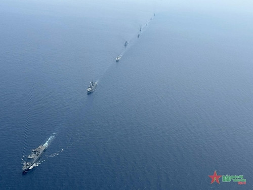 东盟各国海军通过体育交流加强团结友谊 ảnh 2