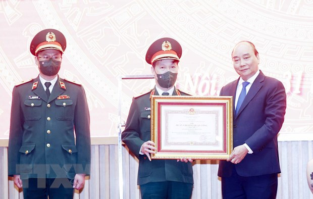 阮春福主席：检察部门要恪守责任 提高起诉和监督司法活动的行使质量 ảnh 1