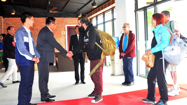 电影《金刚:骷髅岛》导演重返下龙湾考察 为多个影片项目提供资料 ảnh 1