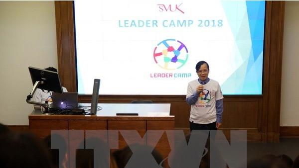 旅居英国越南大学生凝心聚力 携手共进 ảnh 1