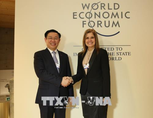 2018年达沃斯论坛: 越南同东盟共同体自信走向繁荣和包容性发展 ảnh 2 2018年达沃斯论坛: 越南同东盟共同体自信走向繁荣和包容性发展 ảnh 2