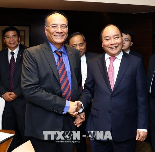 政府总理阮春福会见印度一流企业和集团领导 ảnh 1