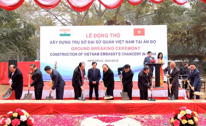 阮春福总理出席越南驻印度大使馆新馆舍开工仪式 ảnh 1 阮春福总理出席越南驻印度大使馆新馆舍开工仪式 ảnh 1
