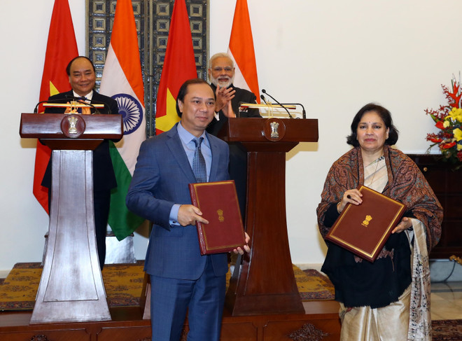 越南政府总理阮春福与印度总理莫迪举行会谈 ảnh 2 越南政府总理阮春福与印度总理莫迪举行会谈 ảnh 2