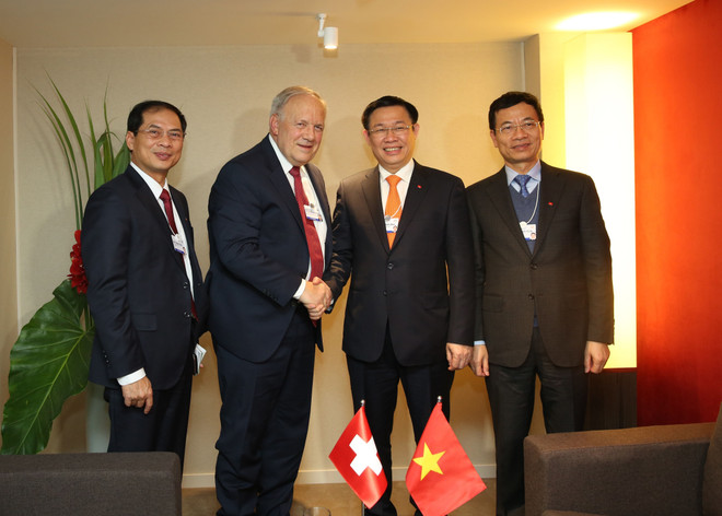 王廷惠副总理率团出席世界经济论坛第48届年会 ảnh 1 王廷惠副总理率团出席世界经济论坛第48届年会 ảnh 1