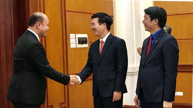 越共中央宣教部部长武文赏会见柬埔寨青年联合会高级代表团 ảnh 1 越共中央宣教部部长武文赏会见柬埔寨青年联合会高级代表团 ảnh 1