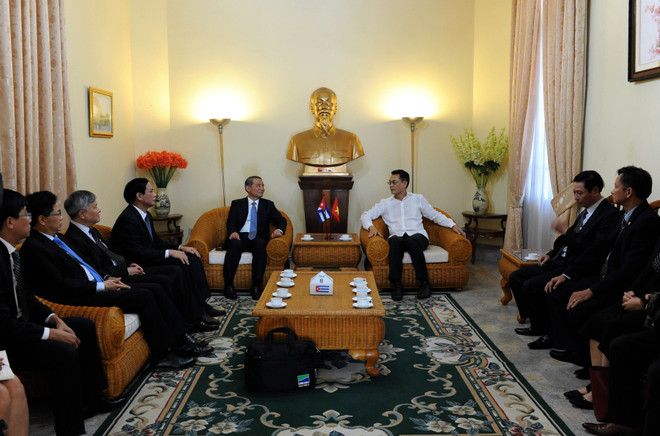 岘港市委代表团对古巴进行工作访问 ảnh 2 岘港市委代表团对古巴进行工作访问 ảnh 2