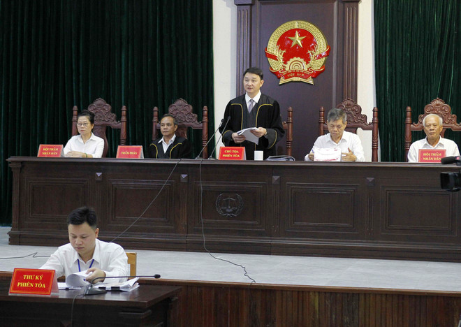 越南石油石化和纺织纤维合资公司前董事长获刑28年 ảnh 2 越南石油石化和纺织纤维合资公司前董事长获刑28年 ảnh 2