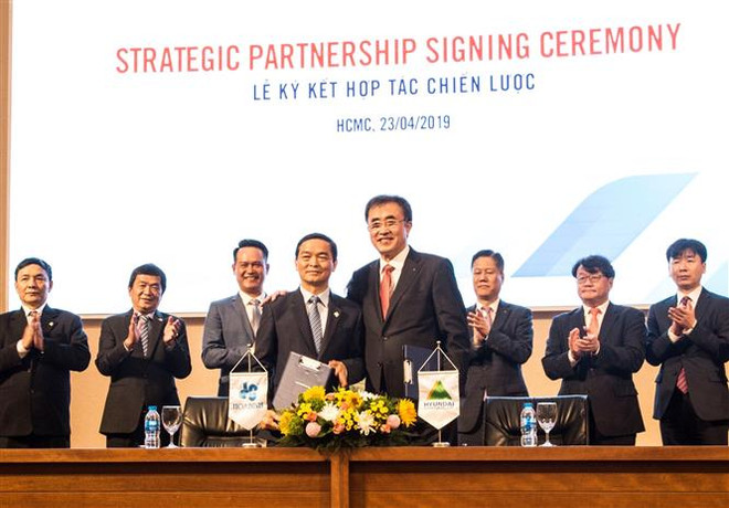 韩国现代电梯制造公司向越南和平建设集团投资5750亿越盾 ảnh 2 韩国现代电梯制造公司向越南和平建设集团投资5750亿越盾 ảnh 2