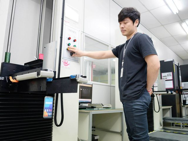 LG 把智能手机生产线转到越南 ảnh 1 LG 把智能手机生产线转到越南 ảnh 1