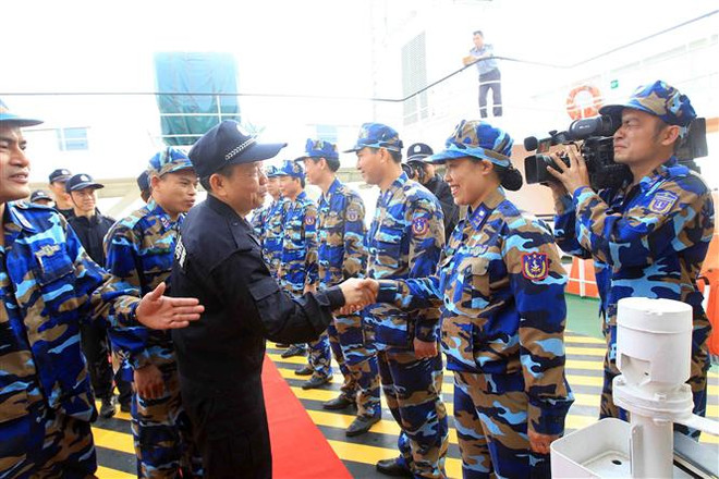 越中两国海警开展北部湾共同渔区渔业海上联合检查 ảnh 2 越中两国海警开展北部湾共同渔区渔业海上联合检查 ảnh 2