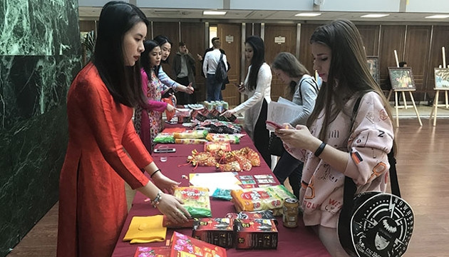 越南文化节在莫斯科国立国际关系学院举行 ảnh 1 越南文化节在莫斯科国立国际关系学院举行 ảnh 1