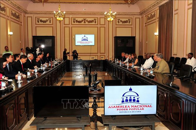 越南国会与古巴国会承诺促进传统合作关系 ảnh 1 越南国会与古巴国会承诺促进传统合作关系 ảnh 1