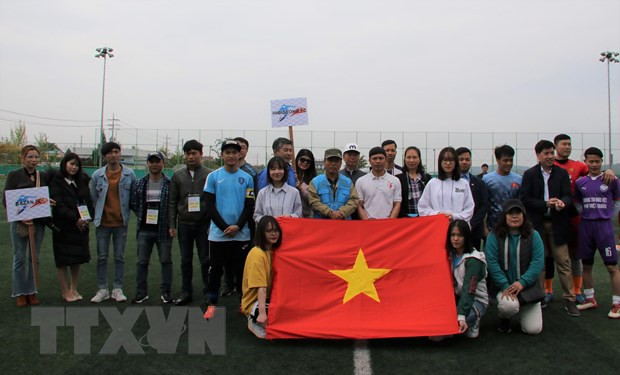 海外越南人纷纷举行越南南方解放、国家统一44周年纪念活动 ảnh 2 海外越南人纷纷举行越南南方解放、国家统一44周年纪念活动 ảnh 2