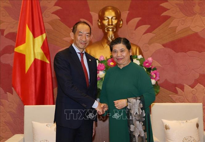 国会常务副主席丛氏放会见世界卫生组织西太平洋区域主任葛西健 ảnh 1 国会常务副主席丛氏放会见世界卫生组织西太平洋区域主任葛西健 ảnh 1