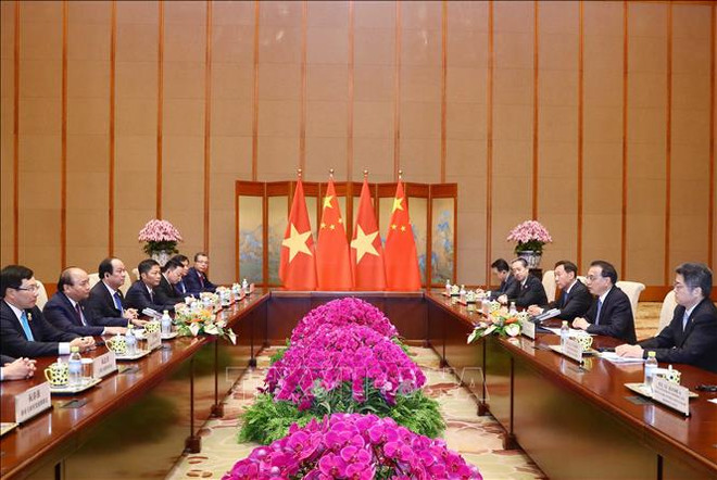 越南政府总理阮春福与中国国务院总理李克强举行会谈 ảnh 2 越南政府总理阮春福与中国国务院总理李克强举行会谈 ảnh 2