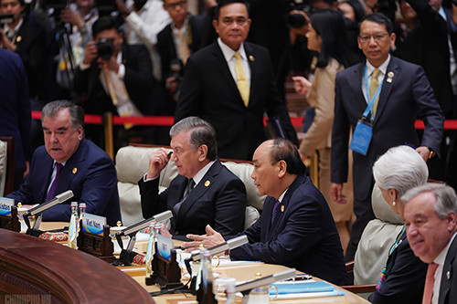 强化越南在全球经济一体化进程中的作用 ảnh 1 强化越南在全球经济一体化进程中的作用 ảnh 1