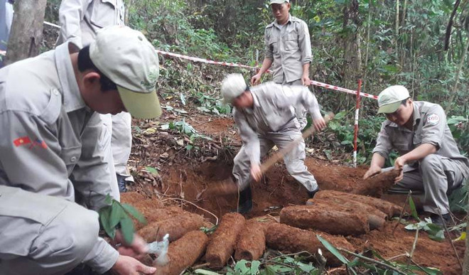 广治省在9100公顷的雷区开展扫雷和扫除未爆炸物工作 ảnh 1 广治省在9100公顷的雷区开展扫雷和扫除未爆炸物工作 ảnh 1