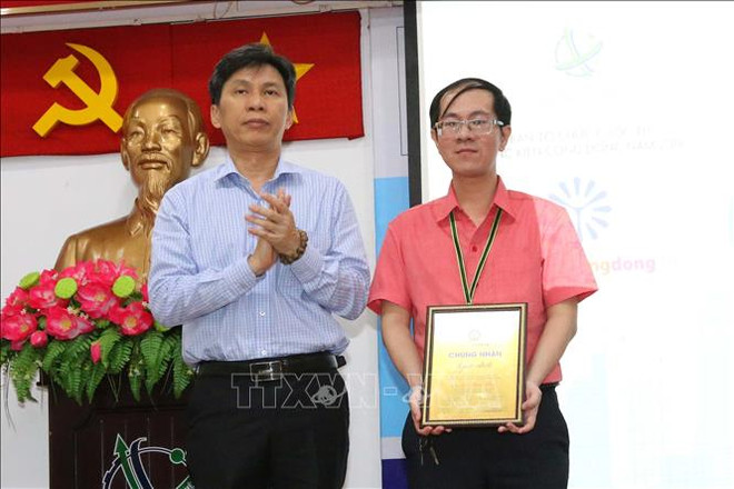 胡志明市举行“2018年惠及社区创新”竞赛总结颁奖仪式 ảnh 2 胡志明市举行“2018年惠及社区创新”竞赛总结颁奖仪式 ảnh 2