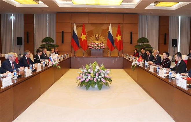 越南国会主席与俄罗斯国家杜马主席举行会谈 ảnh 1 越南国会主席与俄罗斯国家杜马主席举行会谈 ảnh 1