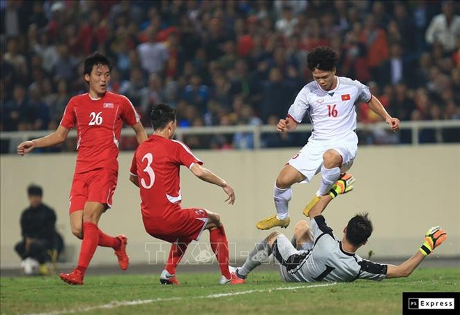 2019年亚洲杯热身赛:越南队主场与朝鲜队1-1握手言和 ảnh 1 2019年亚洲杯热身赛:越南队主场与朝鲜队1-1握手言和 ảnh 1