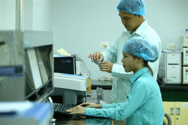 越南加快新冠肺炎疫苗的研制与生产进度 ảnh 1 越南加快新冠肺炎疫苗的研制与生产进度 ảnh 1