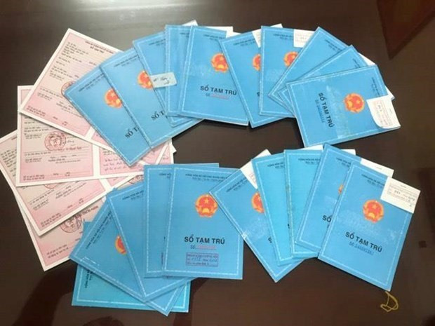 5名被告涉嫌伪造临时居住证以办理韩国签证被捕 ảnh 1 5名被告涉嫌伪造临时居住证以办理韩国签证被捕 ảnh 1