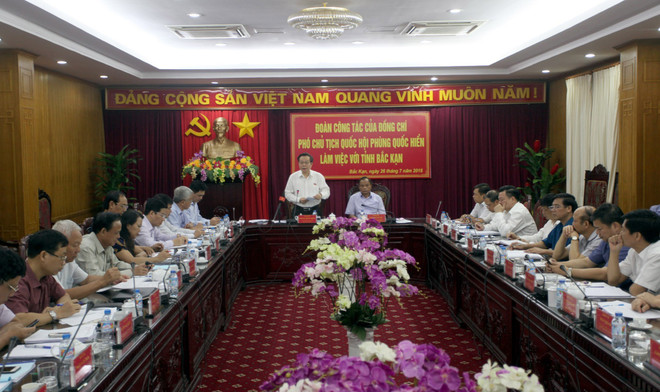 国会副主席冯国显莅临北件省调研 ảnh 1 国会副主席冯国显莅临北件省调研 ảnh 1