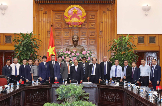 越南政府总理阮春福会见有意对薄辽省投资的客商 ảnh 1