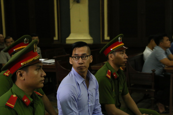 一名美籍越裔因涉嫌扰乱社会秩序罪被驱逐出境 ảnh 2 一名美籍越裔因涉嫌扰乱社会秩序罪被驱逐出境 ảnh 2