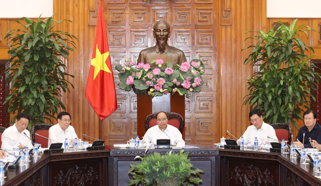 政府总理阮春福:需最终追究无人承认的进口废料集装箱 ảnh 1 政府总理阮春福:需最终追究无人承认的进口废料集装箱 ảnh 1