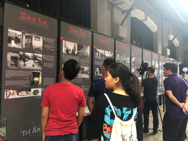 越南伤残军人与烈士日71周年：“感恩之语”展正式开幕 ảnh 2